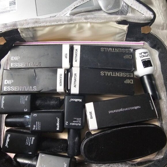 Nailboo Dip Powder- Complete Set - Picture 3 of 7